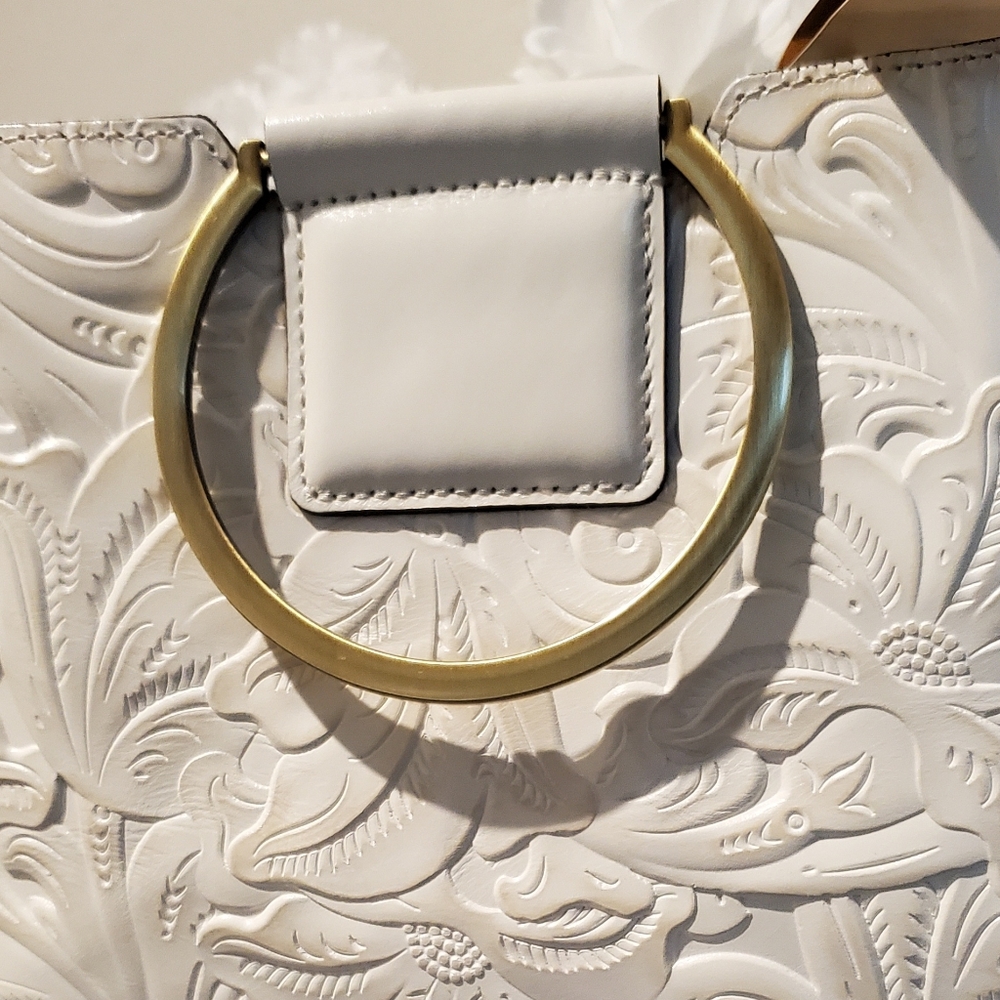 NWT Patricia Nash Empoli Satchel in Latte color - Picture 6 of 9